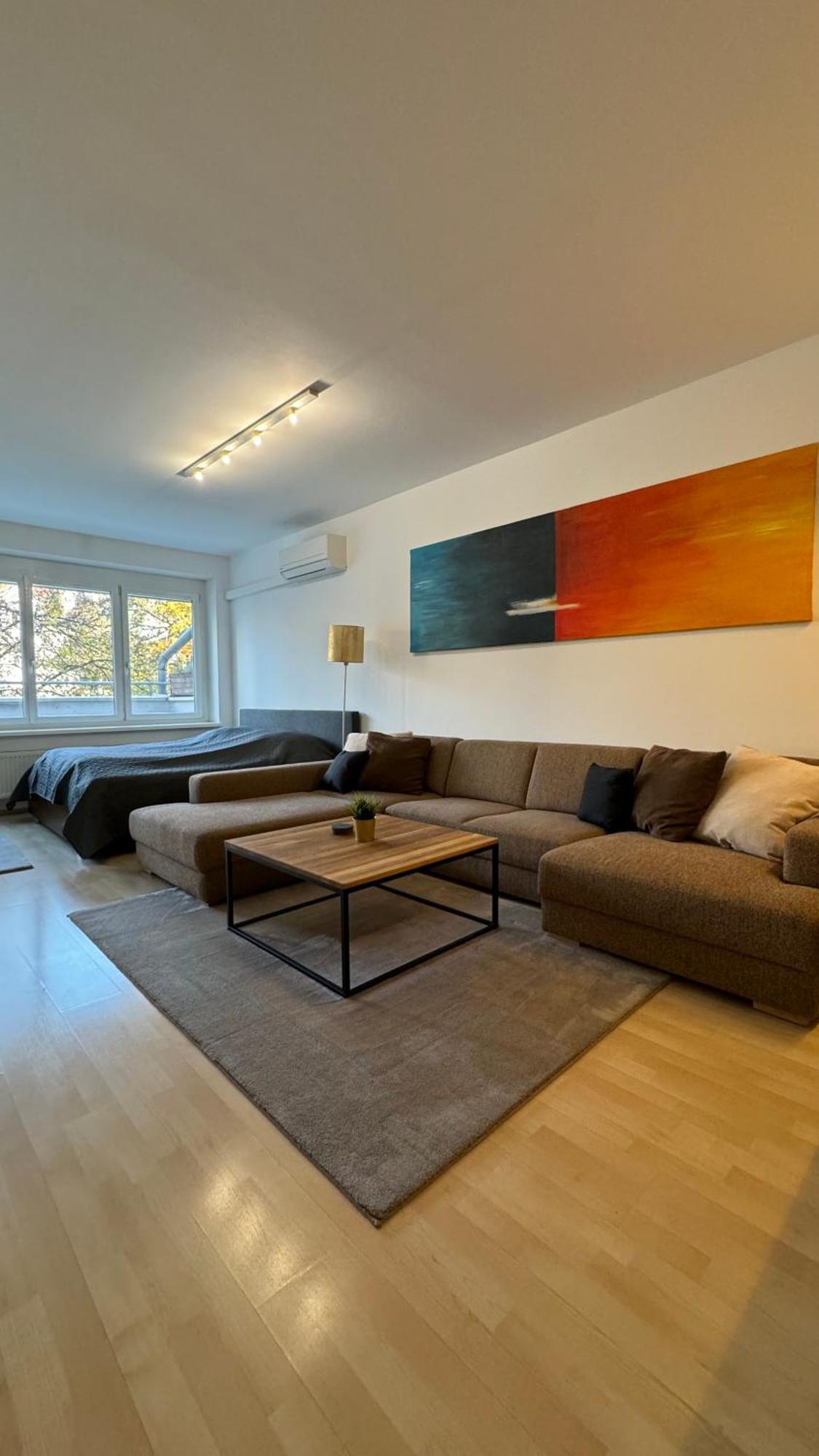 City Apartement Linz Fuer 5 Gaeste Mit Self-Checkin Und Kueche Luaran gambar